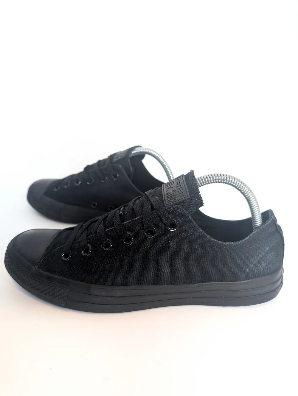 Converse All Star Low Top Canvas Fabric Black Sneakers Women's Size 10